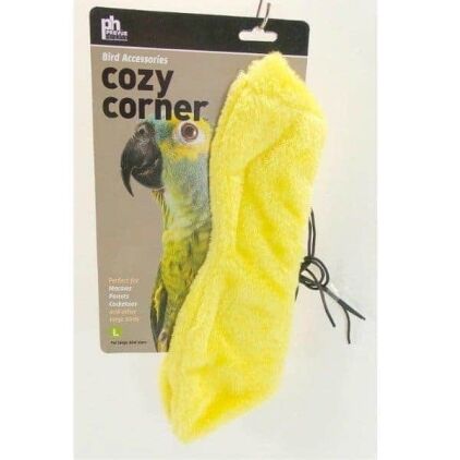 Warm Fleece Prevue Cozy Corner Bird Cage Sleeper Large Yellow